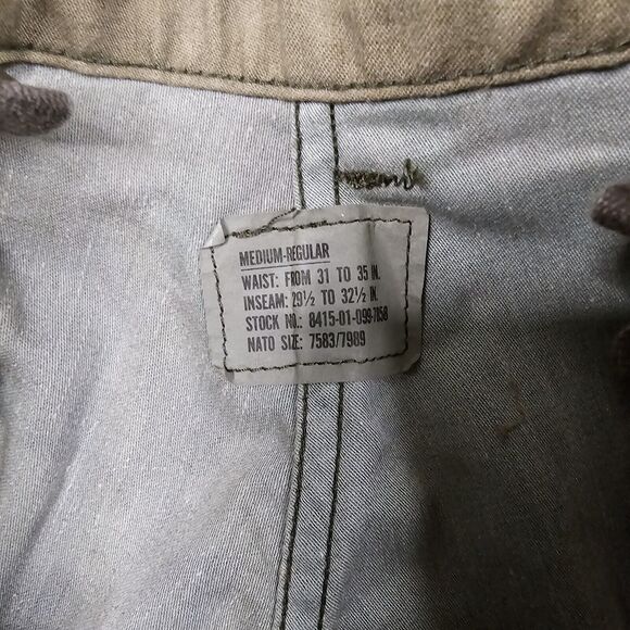 Vintage Cold Weather Trousers Medium Class 2 M81 Camouflage Army Combat 80s - Picture 6 of 16